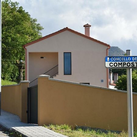 Apartamentos Compostela Lobios Exterior photo